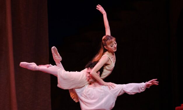 Swan Song (Louisville Ballet)